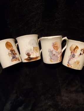 1984 ENESCO Precious MOMENTS 4 Coffee/tea MUGS BLESSED ARE SERIES VINTAGE